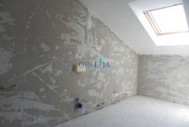 Lovran stan s panoramskim pogledom na odličnoj poziciji, Lovran, Apartamento