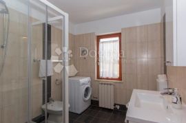 Predivna apartmanska kuća!, Medulin, House