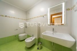 Istra, Umag, dvoetažni opremljeni apartman C11, Umag, Appartment