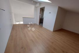 Maisonette Apartment Seawiew, Rab, شقة