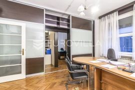 Draškovićeva građanski stan na prvom katu 104m2, Zagreb, Apartamento