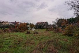 Lijepo građevinsko zemljište na Velom Vrhu, Pula, Land