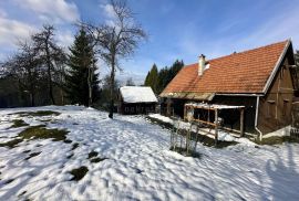 GORSKI KOTAR, VRBOVSKO- Kuća za odmor s velikom okućnicom, Vrbovsko, Дом