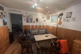 Apartman u staroj povijesnoj jezgri grada, Krk, Appartement