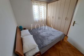 Krk - Malinska, prostrani stan blizu mora, Malinska-Dubašnica, Appartment