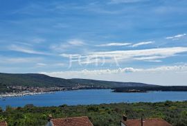 Otok Krk - apartmanska kuća s prekrasnim pogledom na more, Krk, House