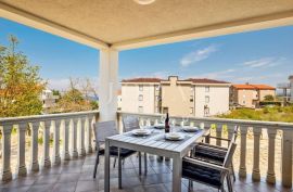 Prekrasan apartman s pogledom na more, Malinska - otok Krk, Malinska-Dubašnica, Flat