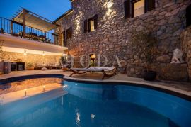 Luksuzna kamena villa s bazenom, Vrbnik - otok Krk, Vrbnik, Casa
