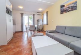 Izvrstan apartman 150 m od mora u Medulinu!, Medulin, Stan