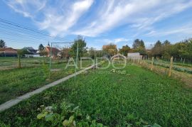 JOSIPOVAC, OBITELJSKA KUĆA, PLAC 1280 m2., Osijek - Okolica, House