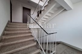 TRNSKO-dvosoban stan na 3.katu, 50 m2, Novi Zagreb, Wohnung