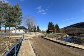 GRAĐEVINSKO ZEMLJIŠTE DONJE PAZARIŠTE, Gospić - Okolica, Terreno