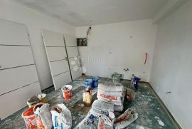 NOVO! Apartman 300m od mora Crikvenica, Crikvenica, Flat