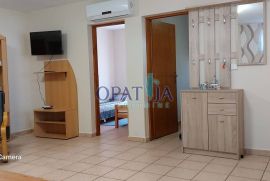 Vir, lijepi trosoban stan, 220m od mora, Vir, Apartamento