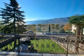 OPATIJA, KASTAV - Vila/kuća, 260 m2 s pogledom, na parceli od 1600 m2, Kastav, House