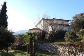 OPATIJA, POBRI - villa /kuća trokatnica- samostojeća 505m² + 1240m2 okoliš, Opatija - Okolica, Casa