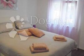 STAN U OMIŠU : 65M2, Omiš, Apartamento