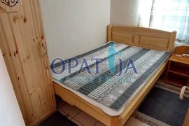 Vir, prostran trosoban stan na 1. katu, 220m od mora, Vir, Flat