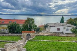 CRIKVENICA, KAČJAK - moćna vila od 800m2 drugi red do mora na zemljištu od 2000m2, Crikvenica, House