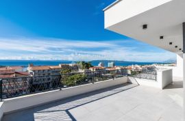 Luksuzni penthouse s pogledom na more, Makarska, Appartement