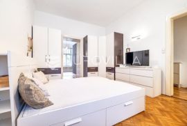 Zagreb, Mažuranićev trg, prekrasan trosoban stan 109 m2, Zagreb, Apartamento