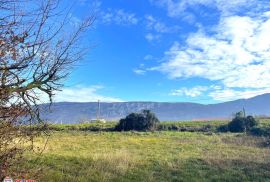 ISTRA, OPĆINA KRŠAN, KOMBINACIJA ZEMLJIŠTA 25400 m2, Kršan, Arazi