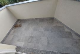 Stan u novogradnji 3S+DB, Pula, Istra, Pula, Appartment