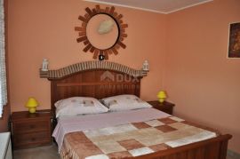 ISTRA, UMAG - Apartmanska kuća nadomak centra grada, Umag, Maison