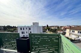 Stan u novogradnji s pogledom na more, Novigrad, Istra, Novigrad, Apartamento