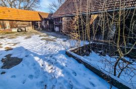 OGULIN,TOUNJ- Veliko imanje s kućom, gospodarskim objektima i šumom, Tounj, Land