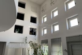 Prodaja Avangardnog stana, Maksimir, 126,87 m², 2.kat, Maksimir, Appartement