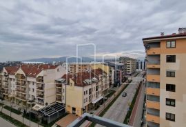 Četverosoban stan Penthouse 121m2 Istočno Sarajevo Lukavica Hilandarska Prodaja, Istočno Novo Sarajevo, Kвартира