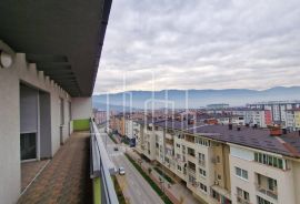 Četverosoban stan Penthouse 121m2 Istočno Sarajevo Lukavica Hilandarska Prodaja, Istočno Novo Sarajevo, Kвартира