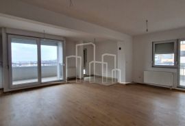 Četverosoban stan Penthouse 121m2 Istočno Sarajevo Lukavica Hilandarska Prodaja, Istočno Novo Sarajevo, Daire