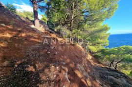 Omiška Rivijera - građ.zemljište PRVI RED DO MORA, pristup plaži, Omiš, Zemljište