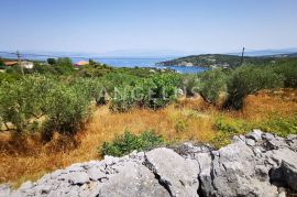 Šolta, Rogač - građ.zem. sa otvorenim pogledom na more, 2085 m2, Šolta, Земля