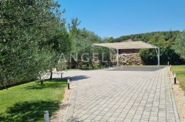 Šibenik - moderna vila sa bazenom i okućnicom, Šibenik - Okolica, بيت