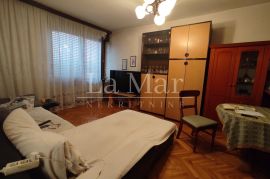 Obiteljski stan u Sesvetama- 4.kat, 76m2, Sesvete, Appartment