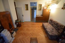 Voždovac, Braće Jerković, Jovana Bijelića, 2.5, 64m2, Voždovac, Appartment