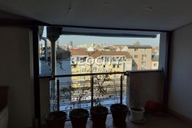 Novi Sad, Centar, Jovana Subotića , 3.5, 148m2, Novi Sad - grad, Appartement