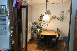 Novi Sad, Bulevar Oslobođenja, Bulevar oslobođenja, 3.0, 71m2, Novi Sad - grad, Apartamento