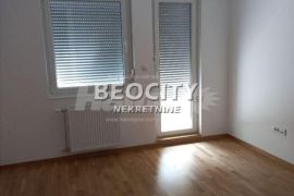 Novi Sad, Podbara, Gundulićeva, 1.5, 38m2, Novi Sad - grad, Appartement