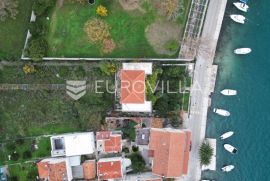 Dubrovnik-okolica, kamena vila 600 m2 prvi red do mora, Dubrovnik - Okolica, Propiedad comercial
