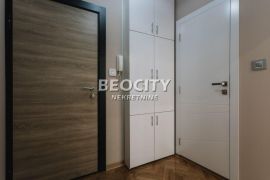 Novi Sad, Centar, Skerlićeva, 1.5, 38m2, Novi Sad - grad, Stan