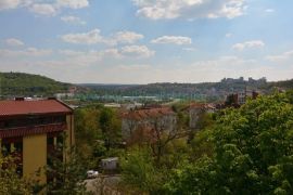 Rakovica, Centar, Marička, 2.5, 62m2, Rakovica, Appartment