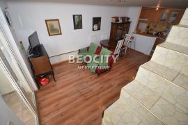 Rakovica, Vidikovac, Veljka Ramadanovića, 2.5, 58m2 Dupleks, Rakovica, Appartment