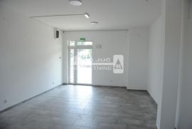 Boleč- 220m2+100m2 ID#1600, Grocka, Gewerbeimmobilie