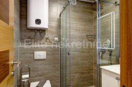 Dramalj - prodaja luksuznog stana s bazenom, 232,41 m2!, Crikvenica, Flat