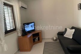 Trsat - prodaja stana, 30,95 m2, terasa !, Rijeka, Appartamento