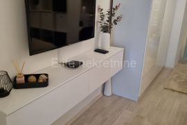 Donja Drenova - prodaja kuće, 142 m2, dva stana!, Rijeka, House